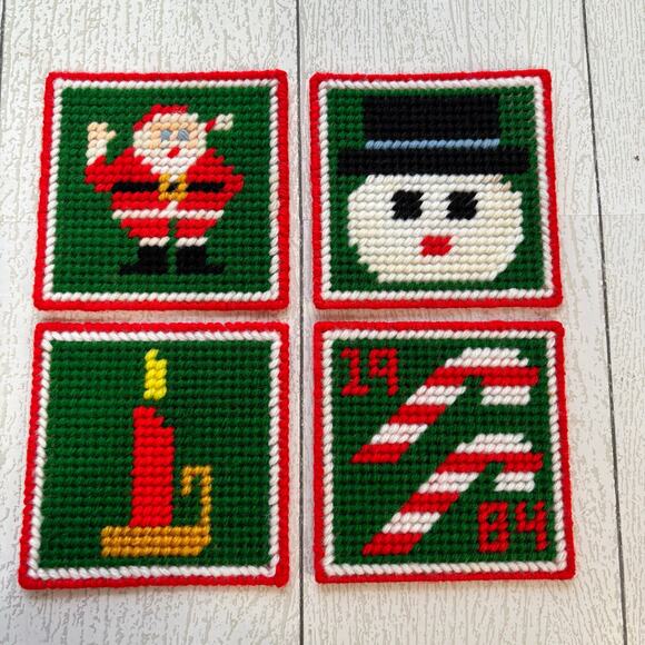 Vintage Plastic Canvas Christmas Coaster Set with Holder - Picture 2 of 9